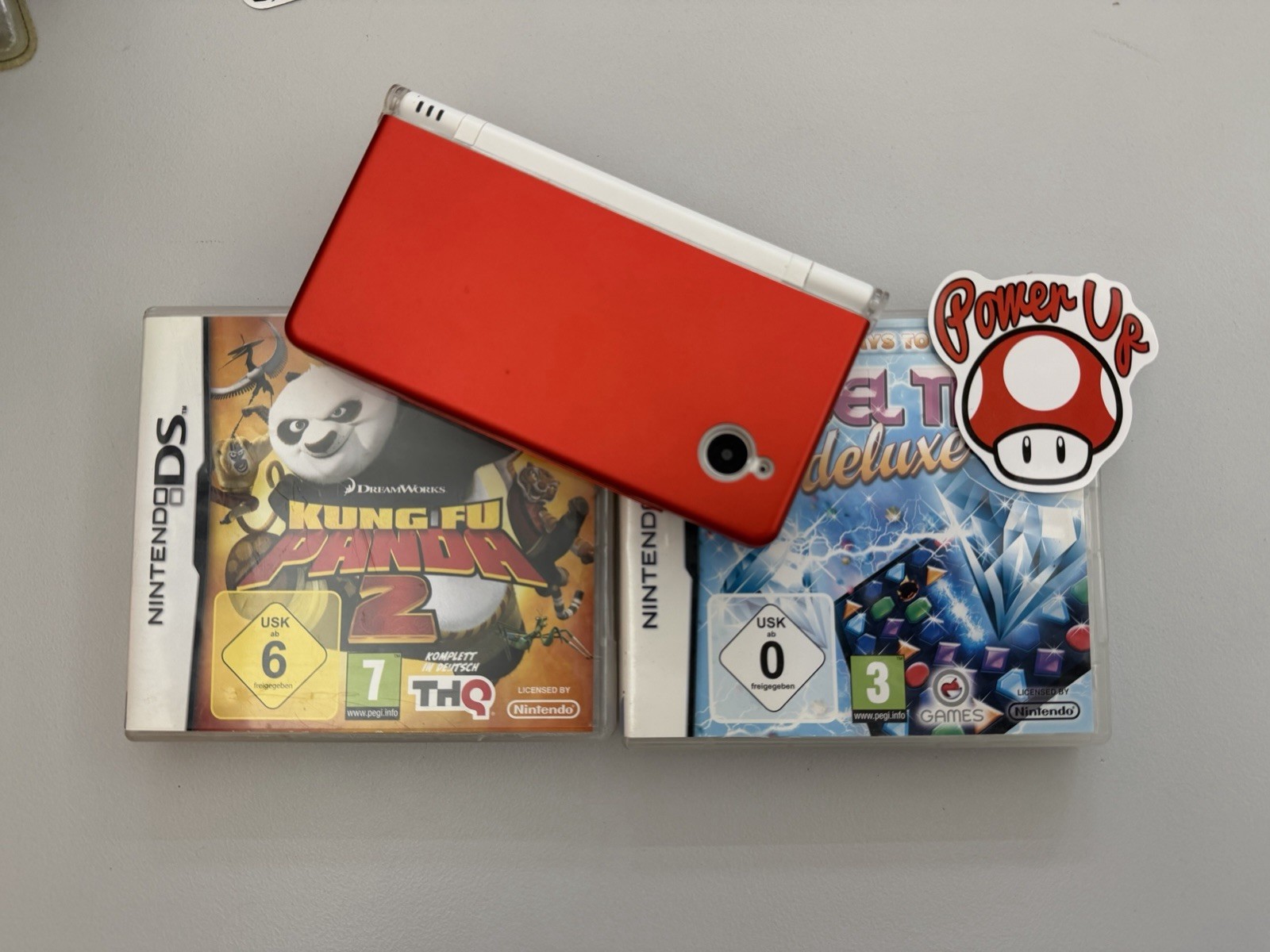 DSi Konsole Rot/Weiß + 2 Spiele & Ladekabel – Nintendo DSi
