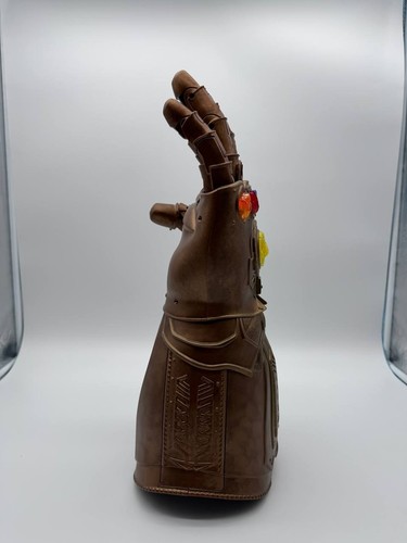 Hasbro Legends Series Infinity Gauntlet (elektronisch) OVP